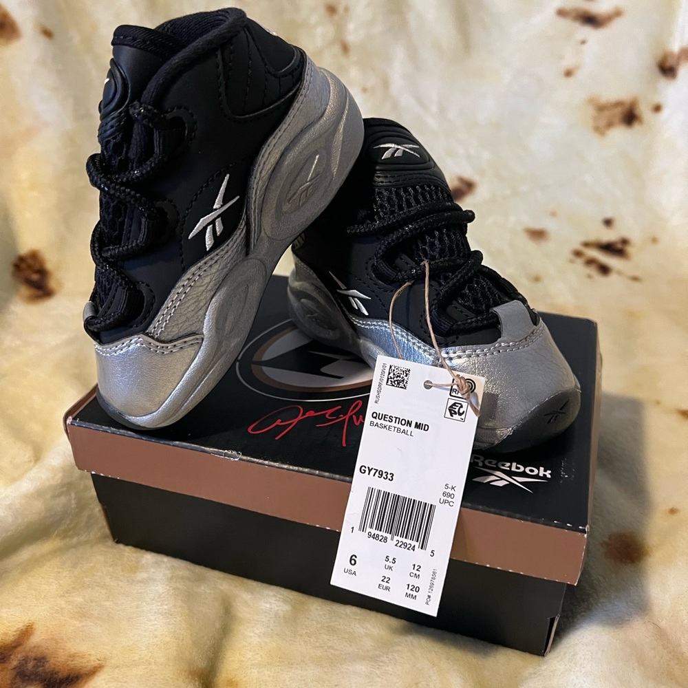 Reebok Question Mid Iverson I3 Basketball Shoes - Black and Silver - Infant Sz 6